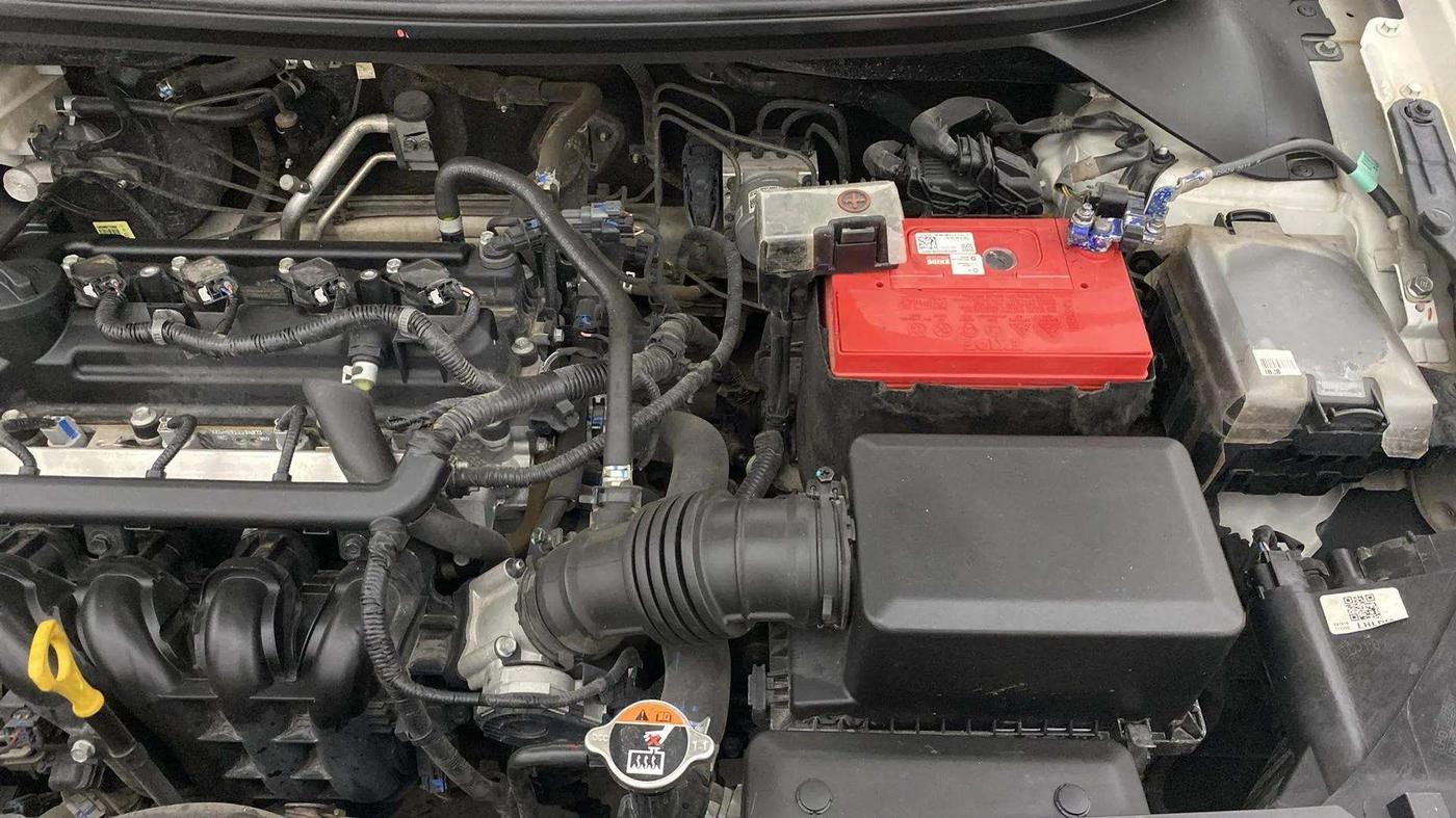 2019 Hyundai Elite i20 SPORTZ PLUS 1.2, Petrol, Manual, 24,950 km, Engine View - Left
