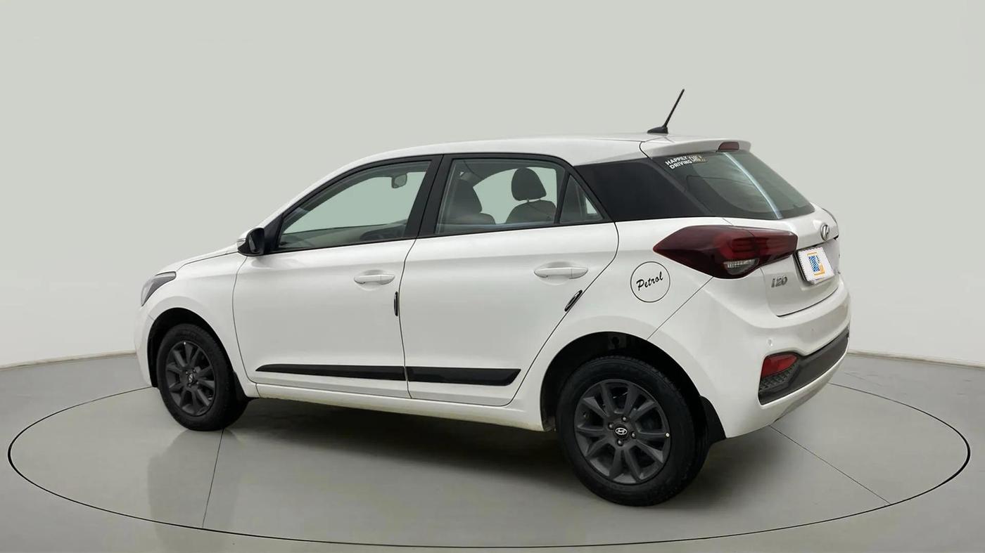 2019 Hyundai Elite i20 SPORTZ PLUS 1.2, Petrol, Manual, 24,950 km, Left Back Diagonal