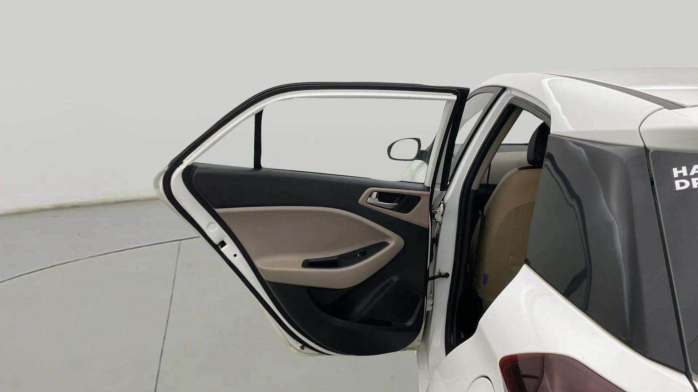 2019 Hyundai Elite i20 SPORTZ PLUS 1.2, Petrol, Manual, 24,950 km, LHS Rear Door