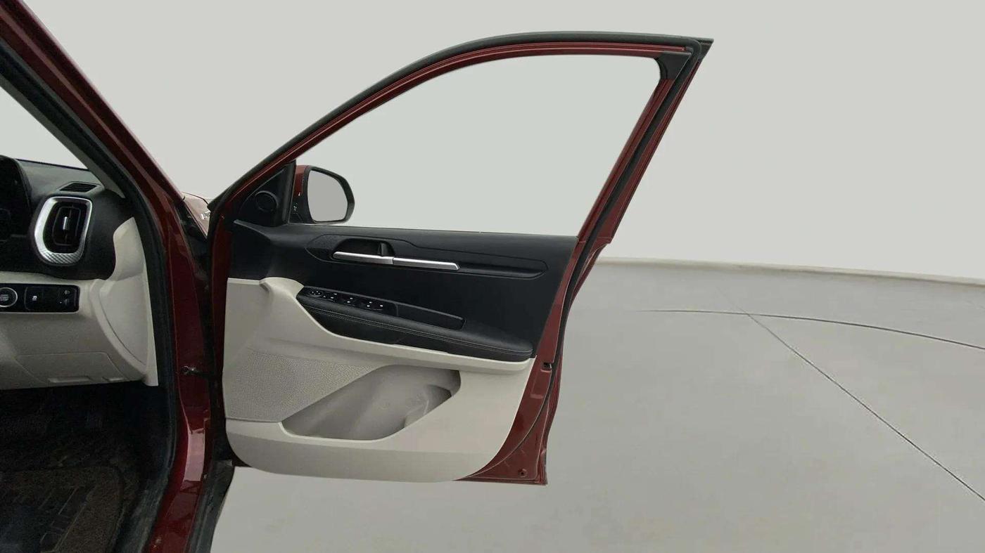 2022 KIA SONET HTX 1.5 AT, Diesel, Automatic, 43,394 km, RHS Front Door