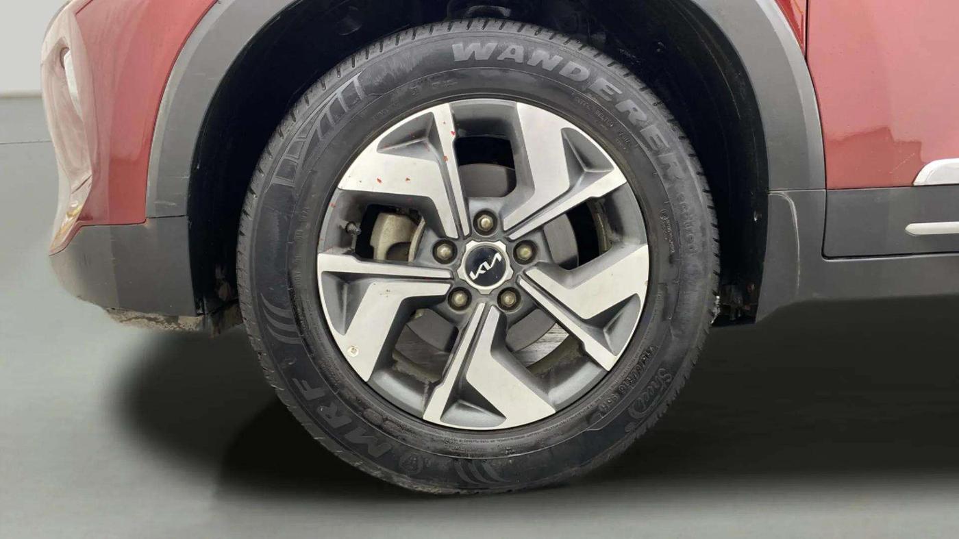 2022 KIA SONET HTX 1.5 AT, Diesel, Automatic, 43,394 km, Left Front Wheel