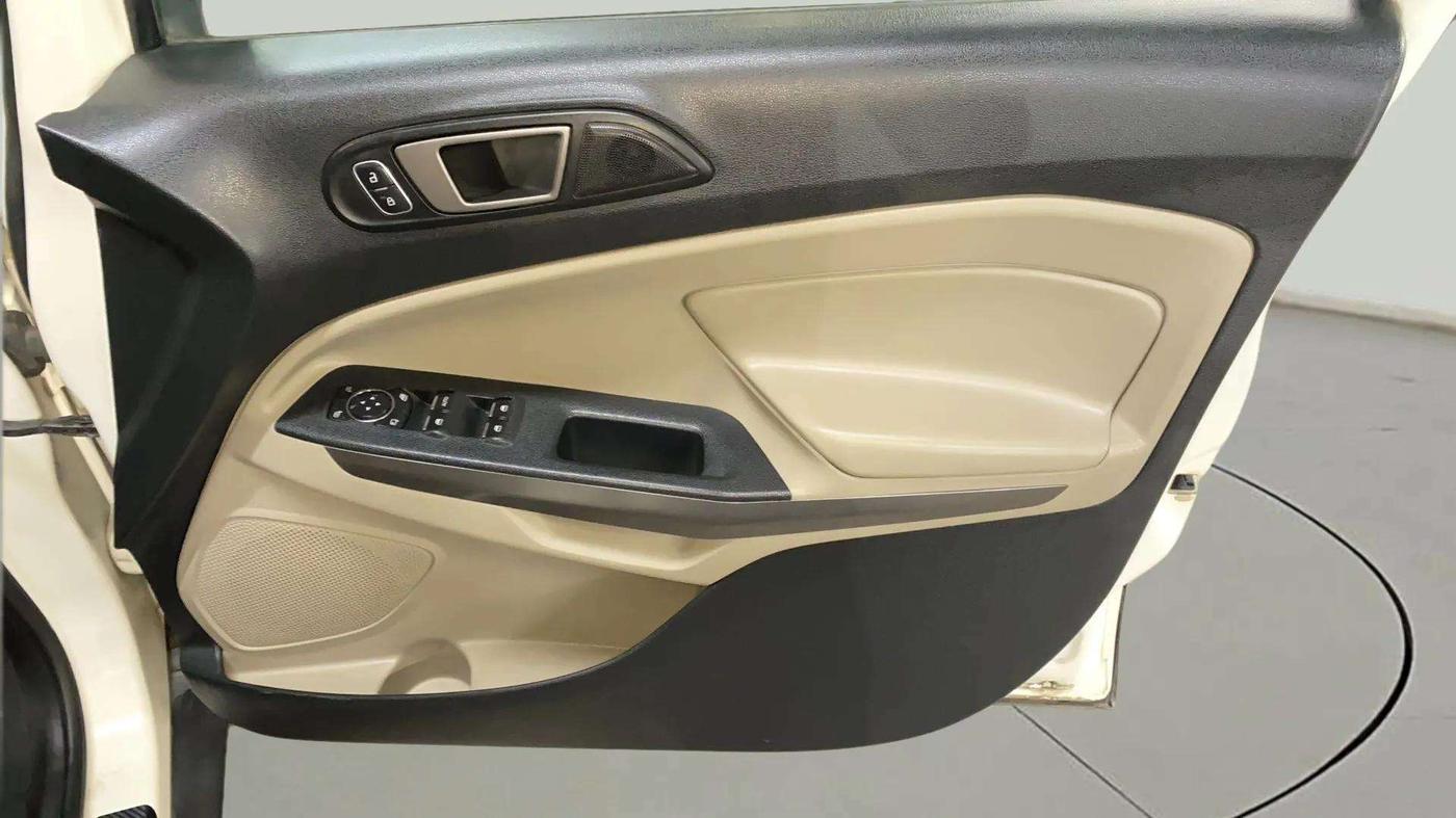 2019 Ford Ecosport TITANIUM 1.5L DIESEL, Diesel, Manual, 71,811 km, Driver Side Door Panels Control