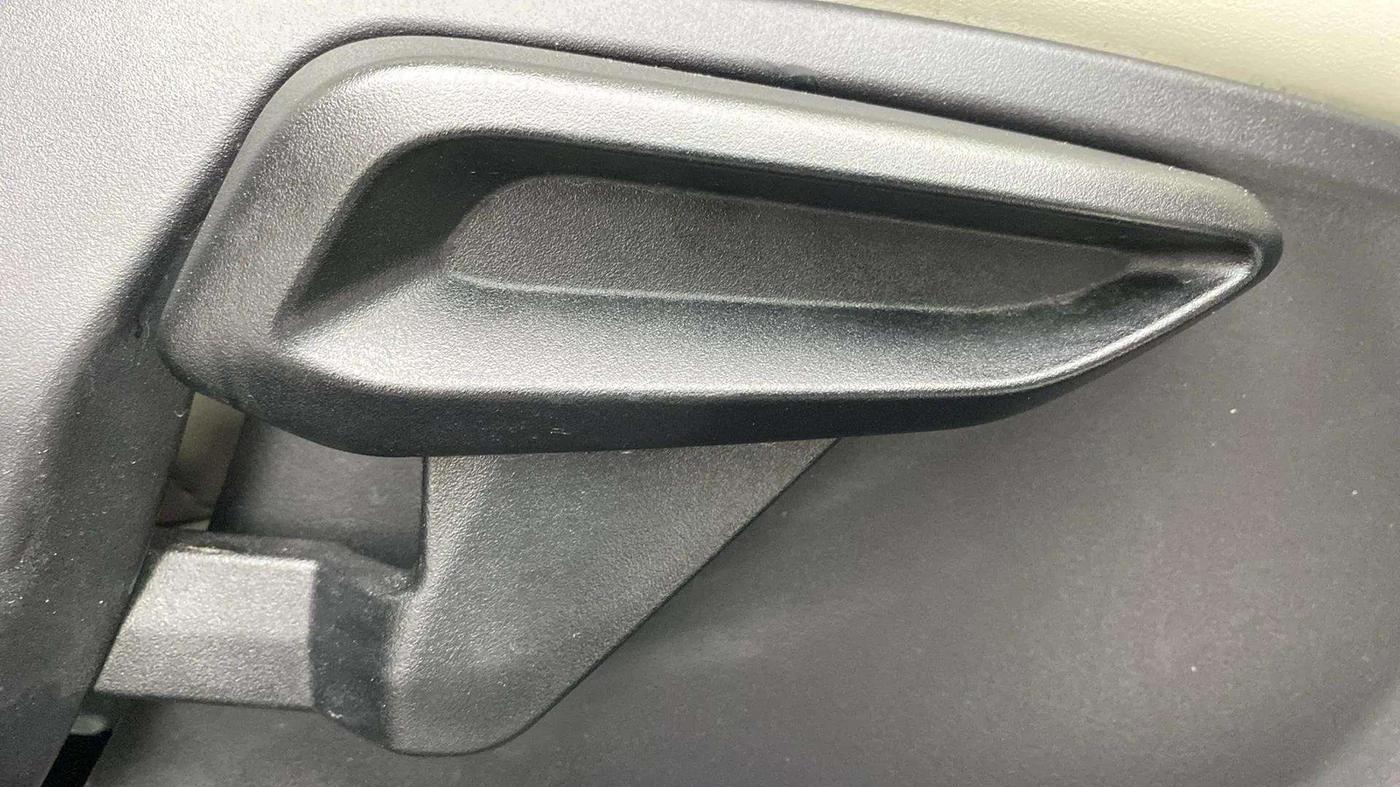 2023 Tata TIGOR XZ PLUS CNG, CNG, Manual, 11,100 km, Driver Side Adjustment Panel