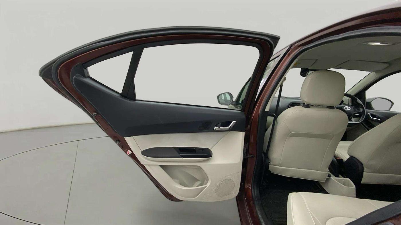 2023 Tata TIGOR XZ PLUS CNG, CNG, Manual, 11,100 km, LHS Rear Door