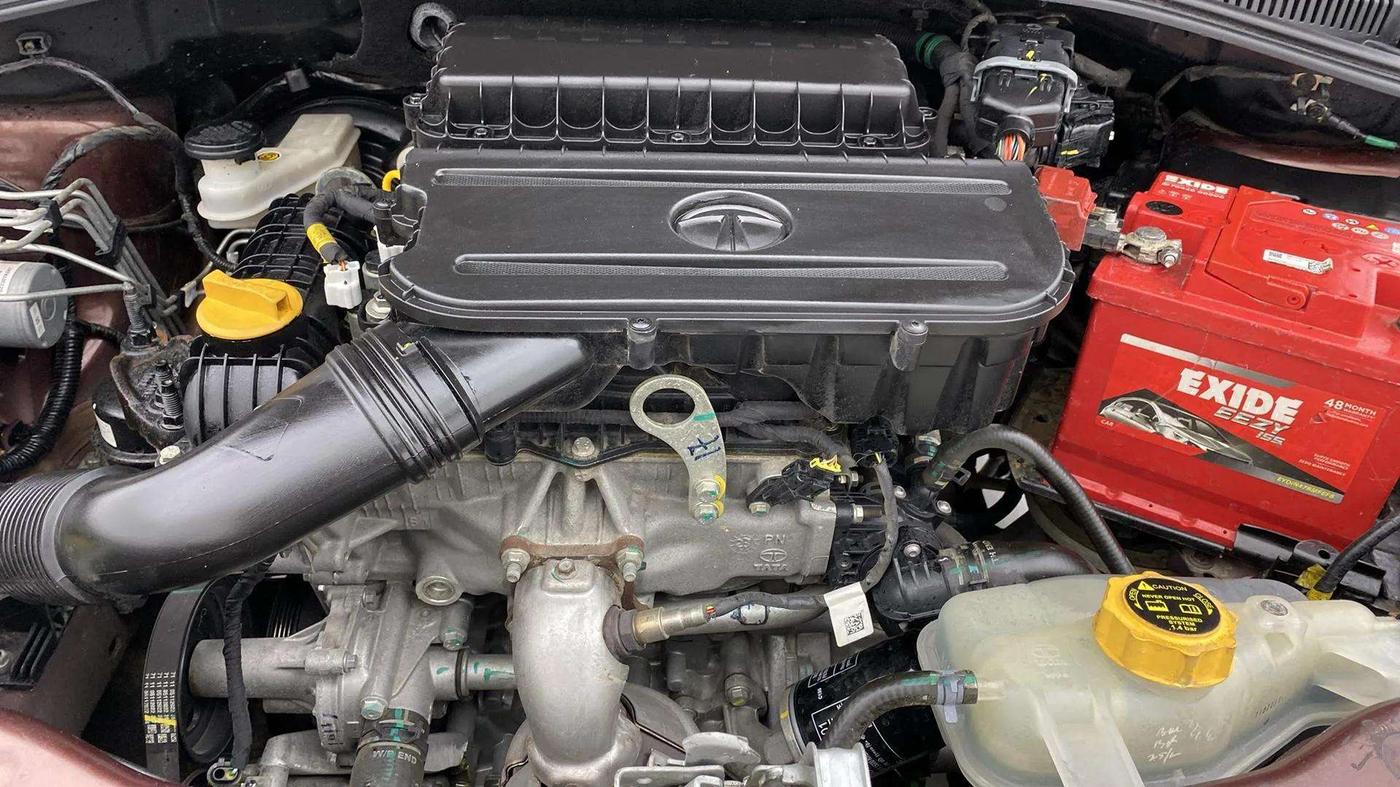2023 Tata TIGOR XZ PLUS CNG, CNG, Manual, 11,100 km, Engine View