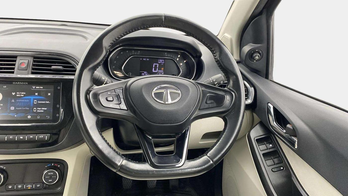 2023 Tata TIGOR XZ PLUS CNG, CNG, Manual, 11,100 km, Steering Wheel Close Up