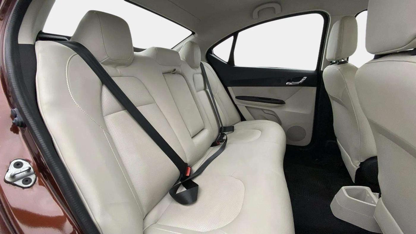 2023 Tata TIGOR XZ PLUS CNG, CNG, Manual, 11,100 km, Right Side Rear Door Cabin