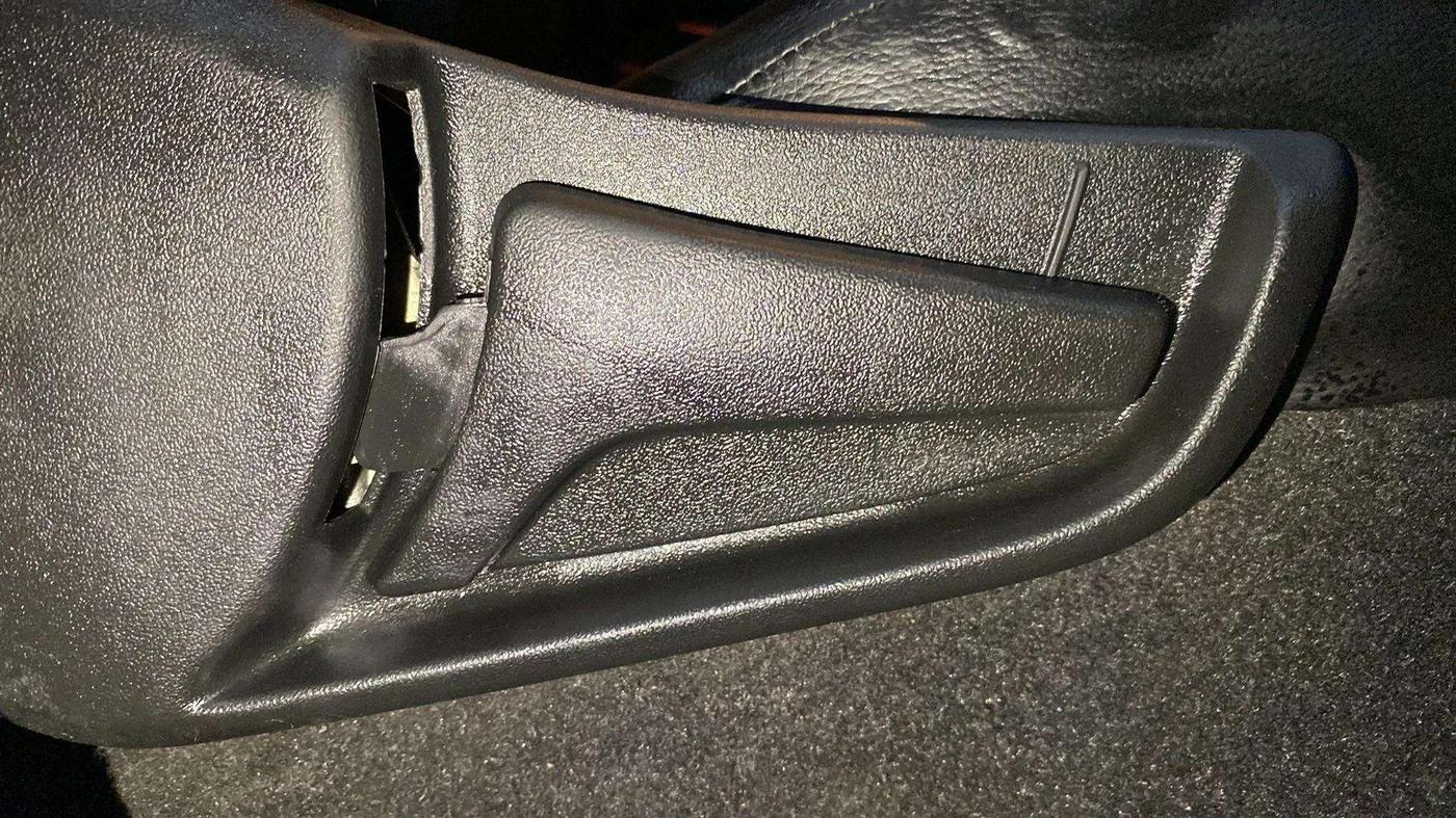 2021 Maruti S PRESSO STD, CNG, Manual, 29,405 km, Driver Side Adjustment Panel