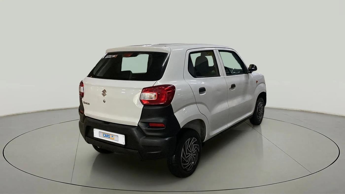 2021 Maruti S PRESSO STD, CNG, Manual, 29,405 km, Right Back Diagonal