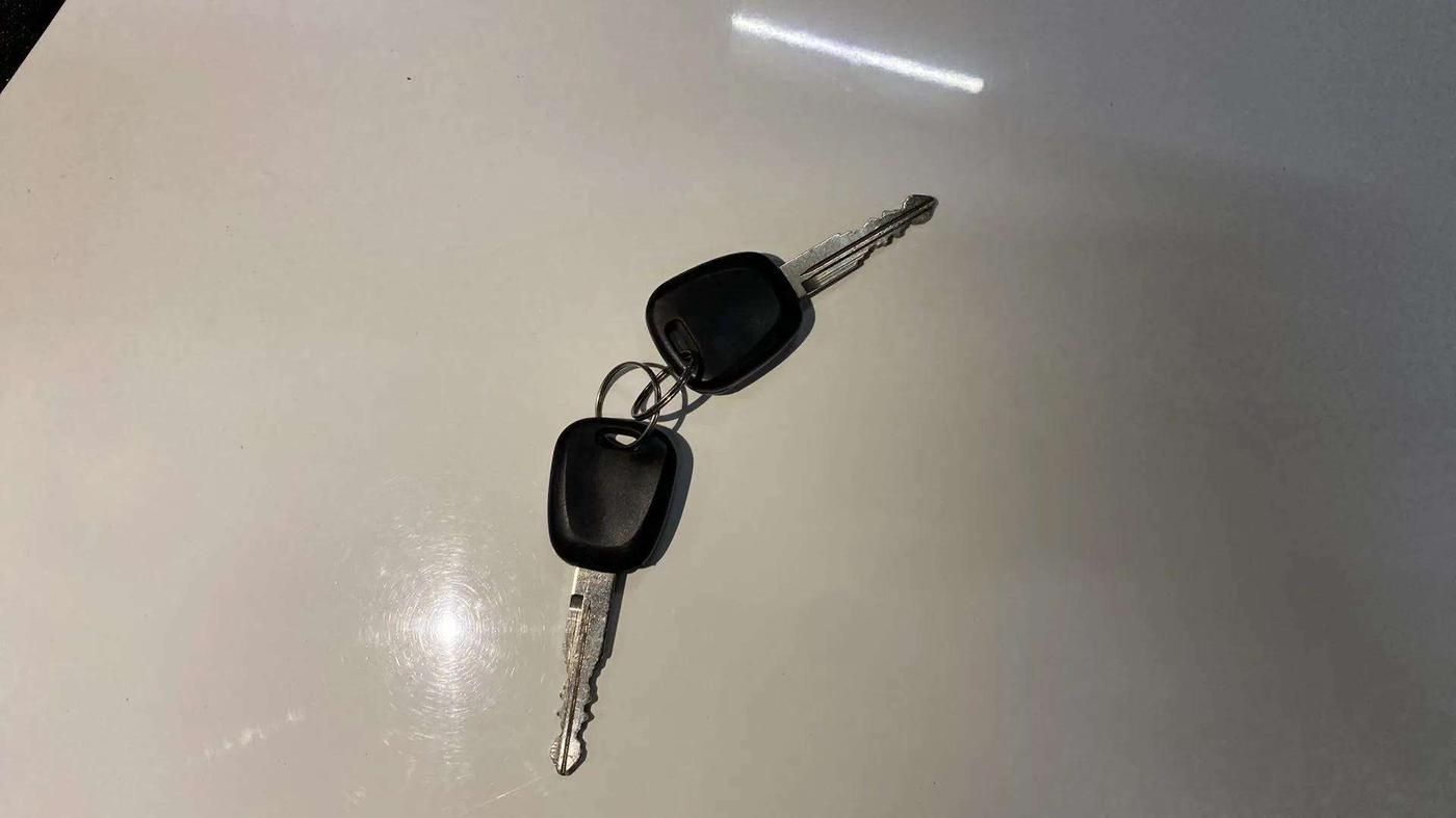 2021 Maruti S PRESSO STD, CNG, Manual, 29,405 km, Key Close Up