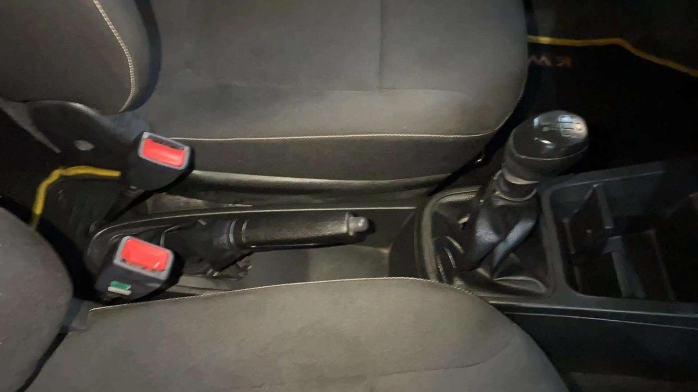 2020 Renault Kwid RXL, Petrol, Manual, 52,947 km, Gear Lever