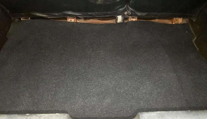 2017 Maruti Baleno ZETA CVT PETROL 1.2, Petrol, Automatic, 59,262 km, Boot Inside