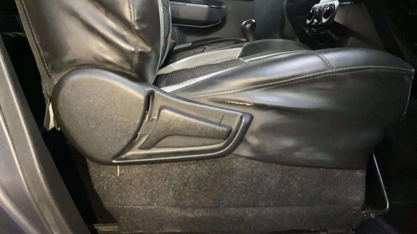 2021 Maruti S PRESSO VXI+, Petrol, Manual, 13,711 km, Driver Side Adjustment Panel