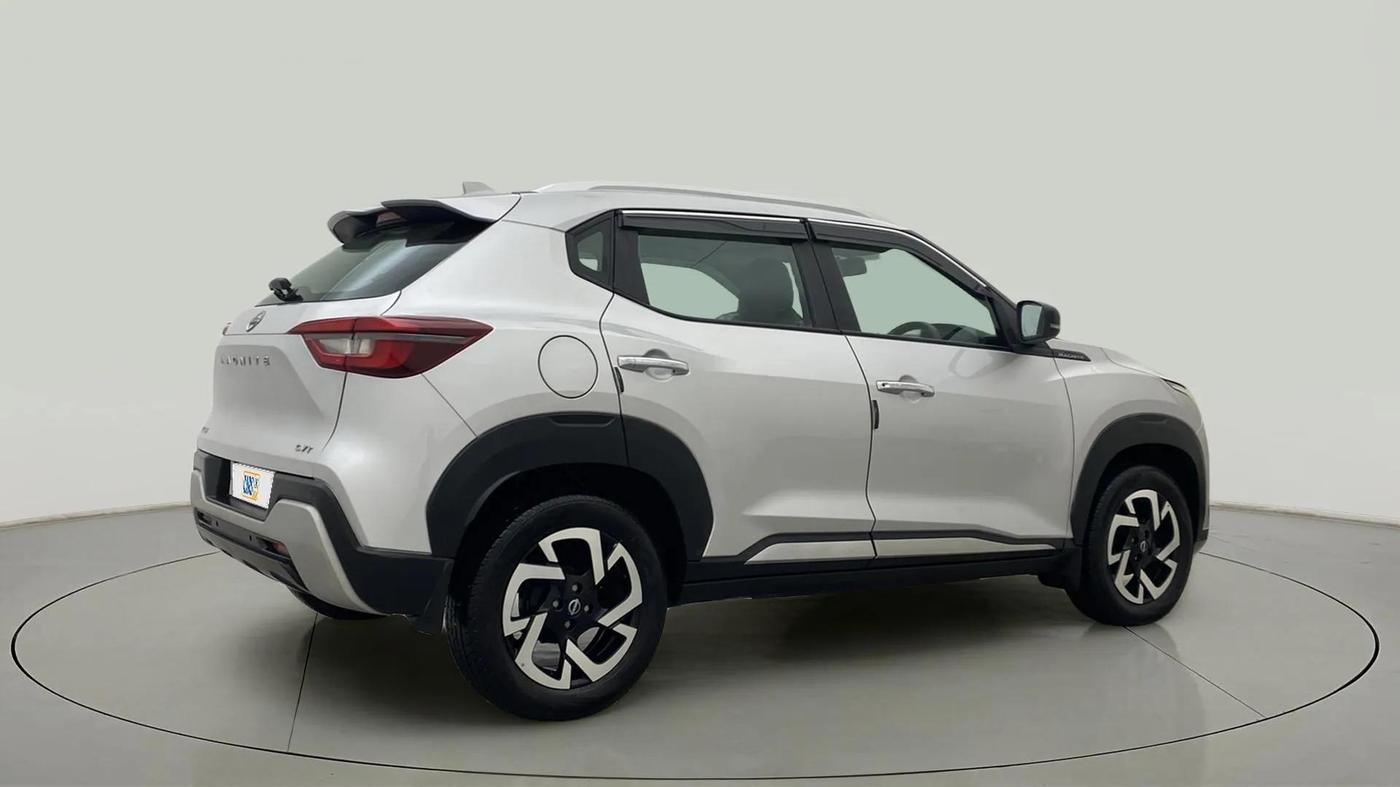 2022 Nissan MAGNITE XV TURBO CVT, Petrol, Automatic, 4,174 km, Right Back Diagonal