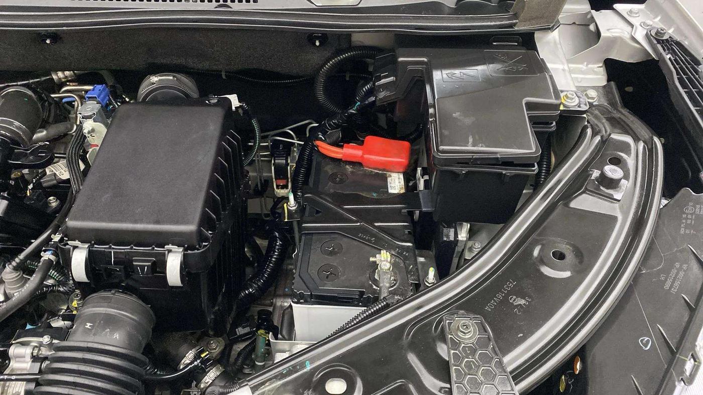 2022 Nissan MAGNITE XV TURBO CVT, Petrol, Automatic, 4,174 km, Engine View - Left