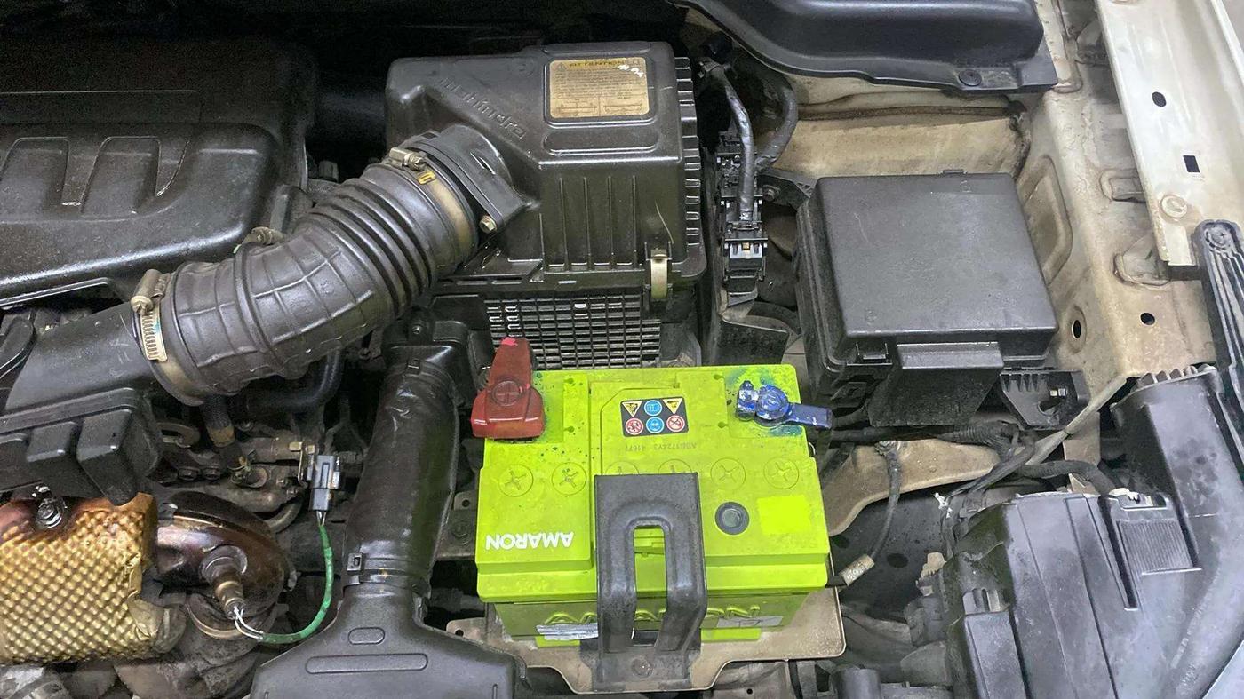 2020 Mahindra XUV300 W8 (O) 1.2 PETROL, Petrol, Manual, 48,103 km, Engine View - Left