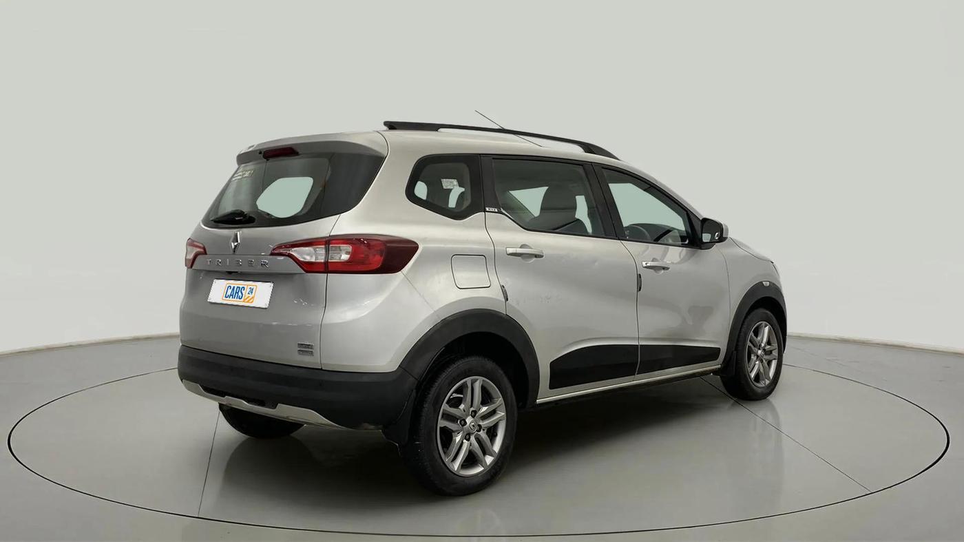 2020 Renault TRIBER RXZ AMT, Petrol, Automatic, 36,125 km, Right Back Diagonal