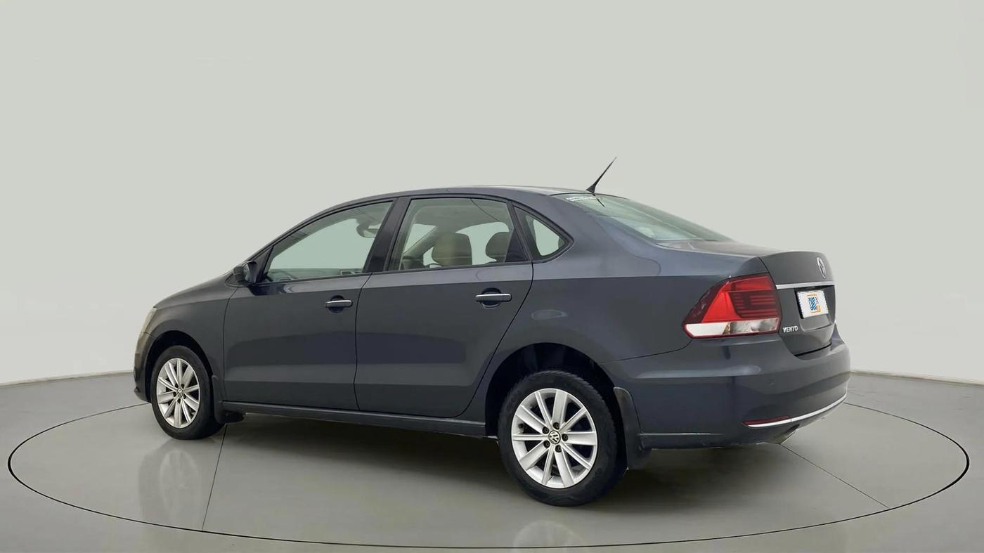 2017 Volkswagen Vento HIGHLINE PETROL AT, Petrol, Automatic, 40,115 km, Left Back Diagonal