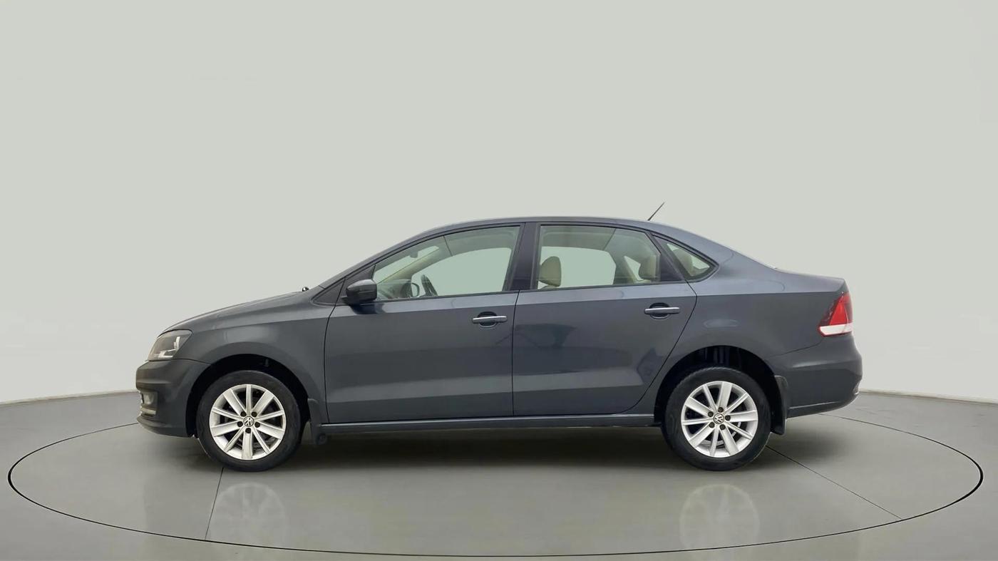 2017 Volkswagen Vento HIGHLINE PETROL AT, Petrol, Automatic, 40,115 km, Left Side