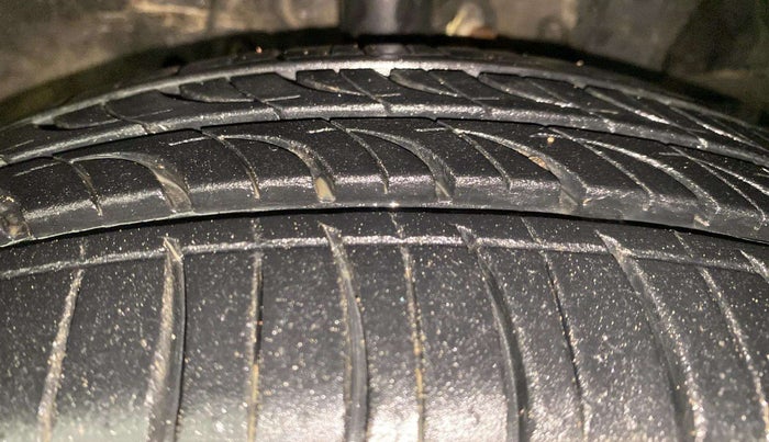 2017 Honda Jazz 1.2L I-VTEC V AT, Petrol, Automatic, 50,411 km, Right Front Tyre Tread