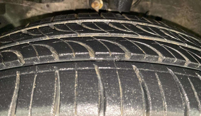2017 Honda Jazz 1.2L I-VTEC V AT, Petrol, Automatic, 50,411 km, Left Front Tyre Tread