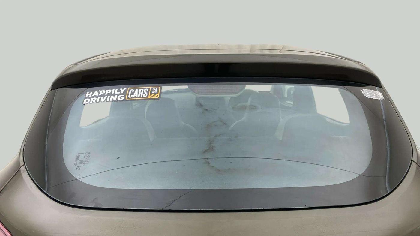 2023 Renault Kwid RXL 1.0 (O), CNG, Manual, 24,918 km, Rear Windshield