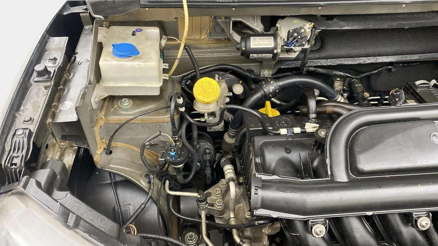 2023 Renault Kwid RXL 1.0 (O), CNG, Manual, 24,918 km, Engine View - Right