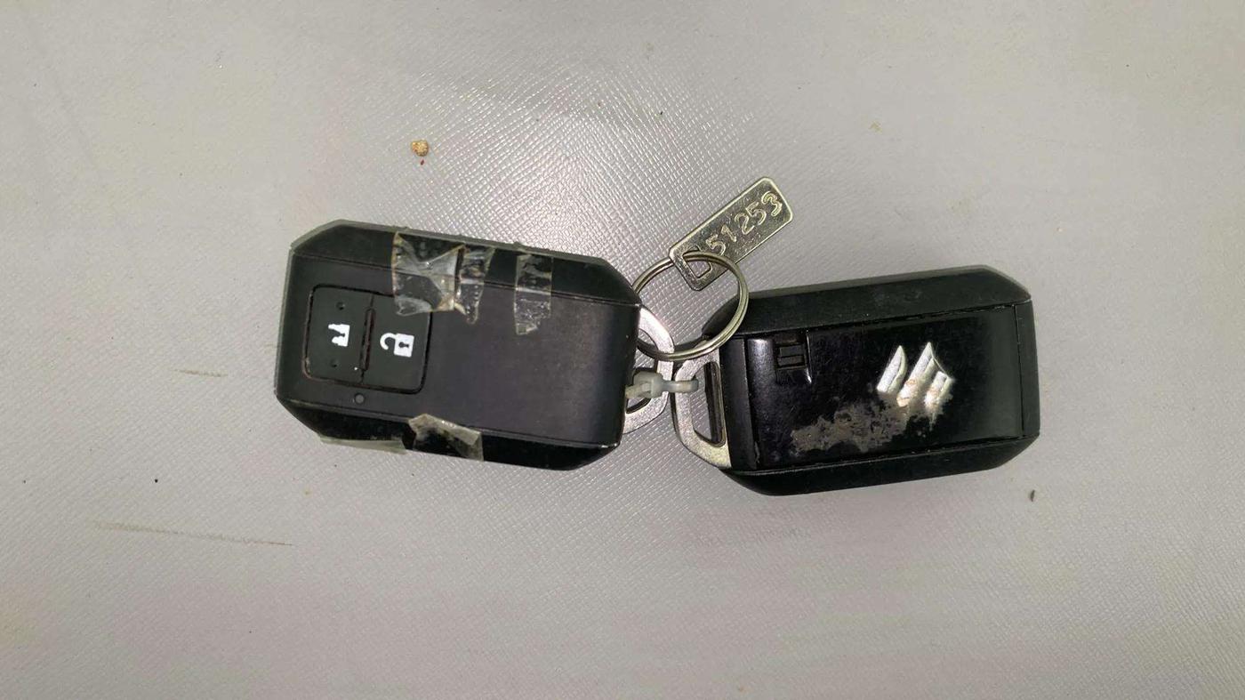 2021 Maruti Baleno ZETA PETROL 1.2, Petrol, Manual, 49,964 km, Key Close Up