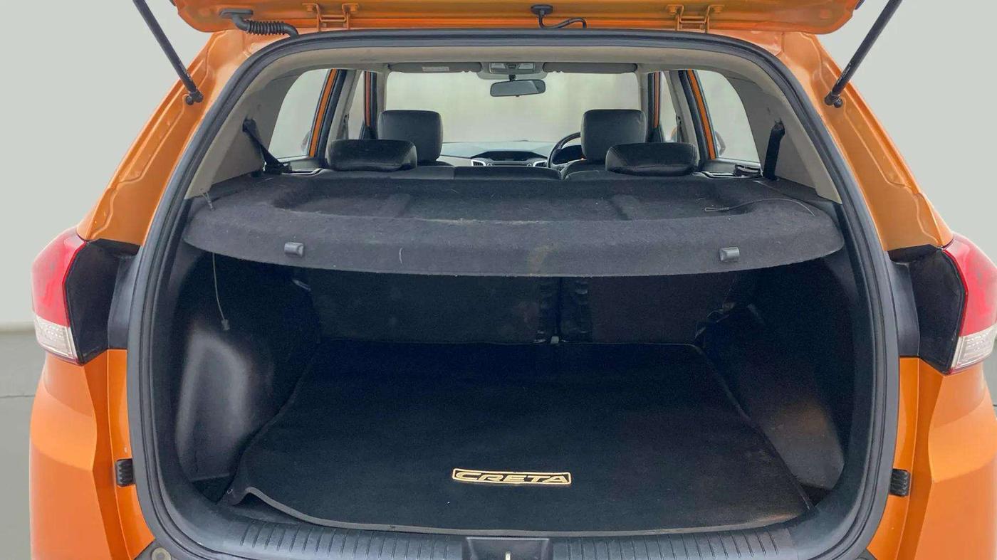 2018 Hyundai Creta SX AT 1.6 PETROL, Petrol, Automatic, 34,900 km, Boot Inside
