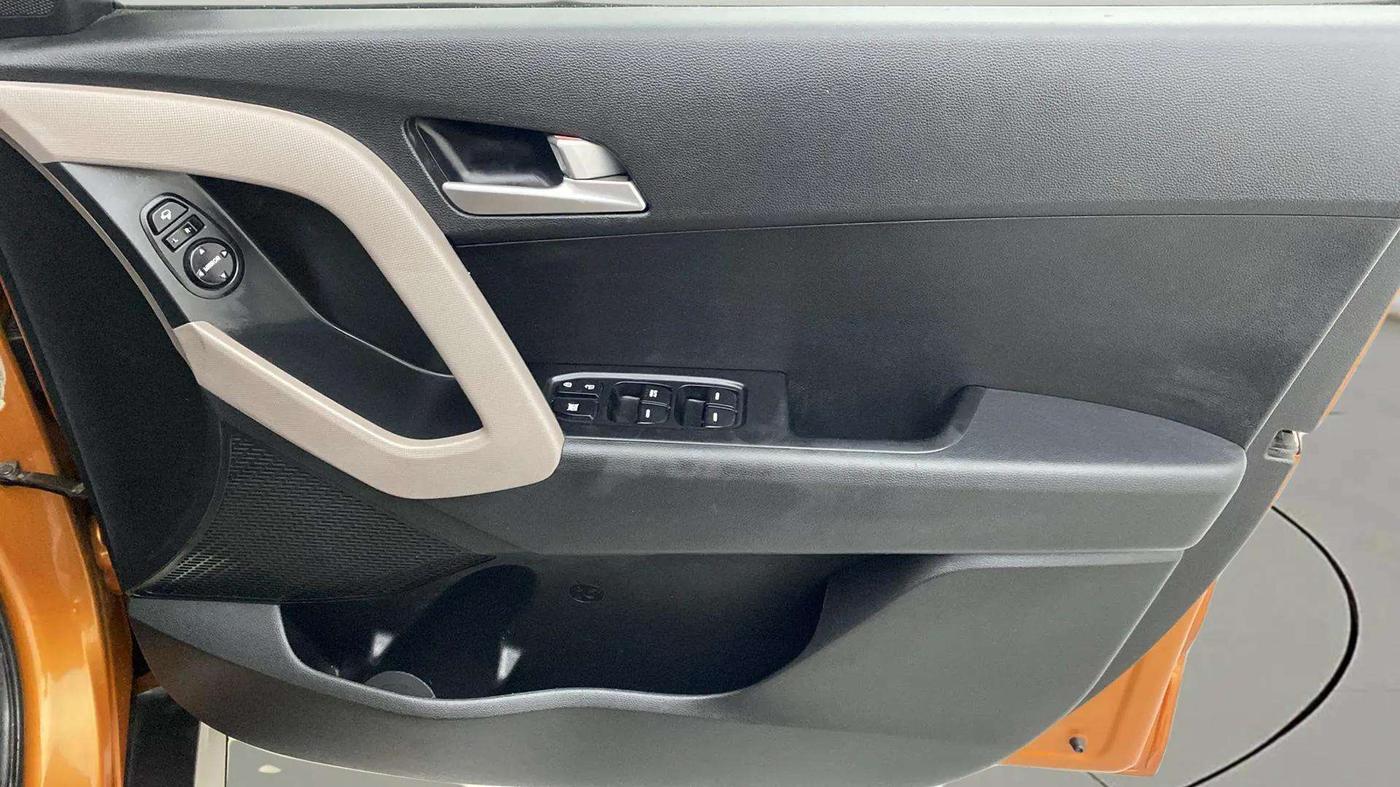 2018 Hyundai Creta SX AT 1.6 PETROL, Petrol, Automatic, 34,900 km, Driver Side Door Panels Control