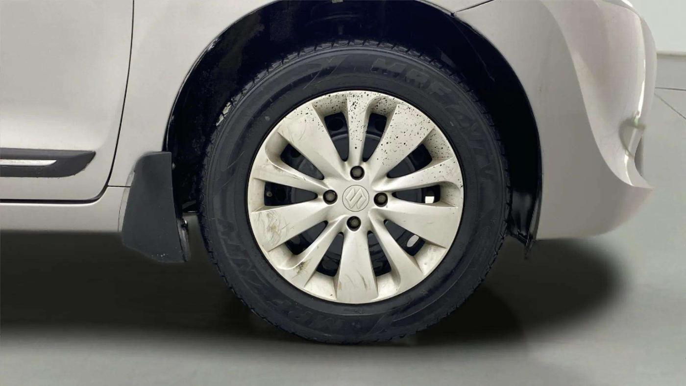 2018 Maruti Baleno DELTA PETROL 1.2, Petrol, Manual, 29,445 km, Right Front Wheel
