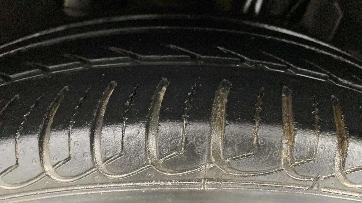 2018 Ford Ecosport TITANIUM 1.5L PETROL, Petrol, Manual, 47,185 km, Left Front Tyre Tread