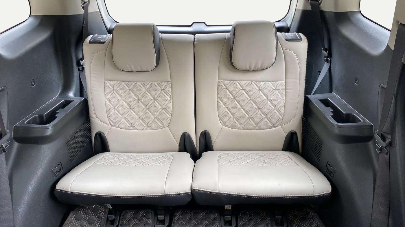 2024 KIA CARENS PRESTIGE 1.5 PETROL 7 STR, Petrol, Manual, 9,052 km, Third Seat Row ( optional )