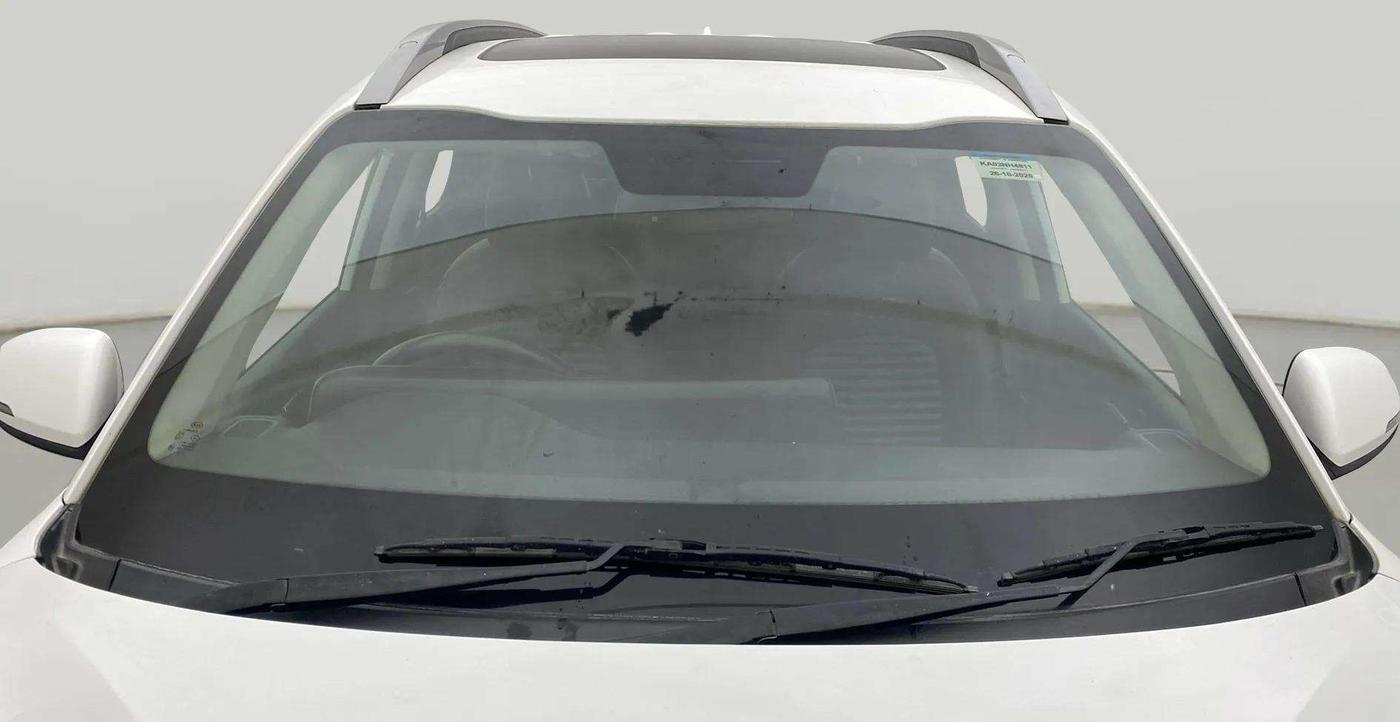 2020 KIA SONET GTX PLUS 1.5 AT, Diesel, Automatic, 56,820 km, Front Windshield