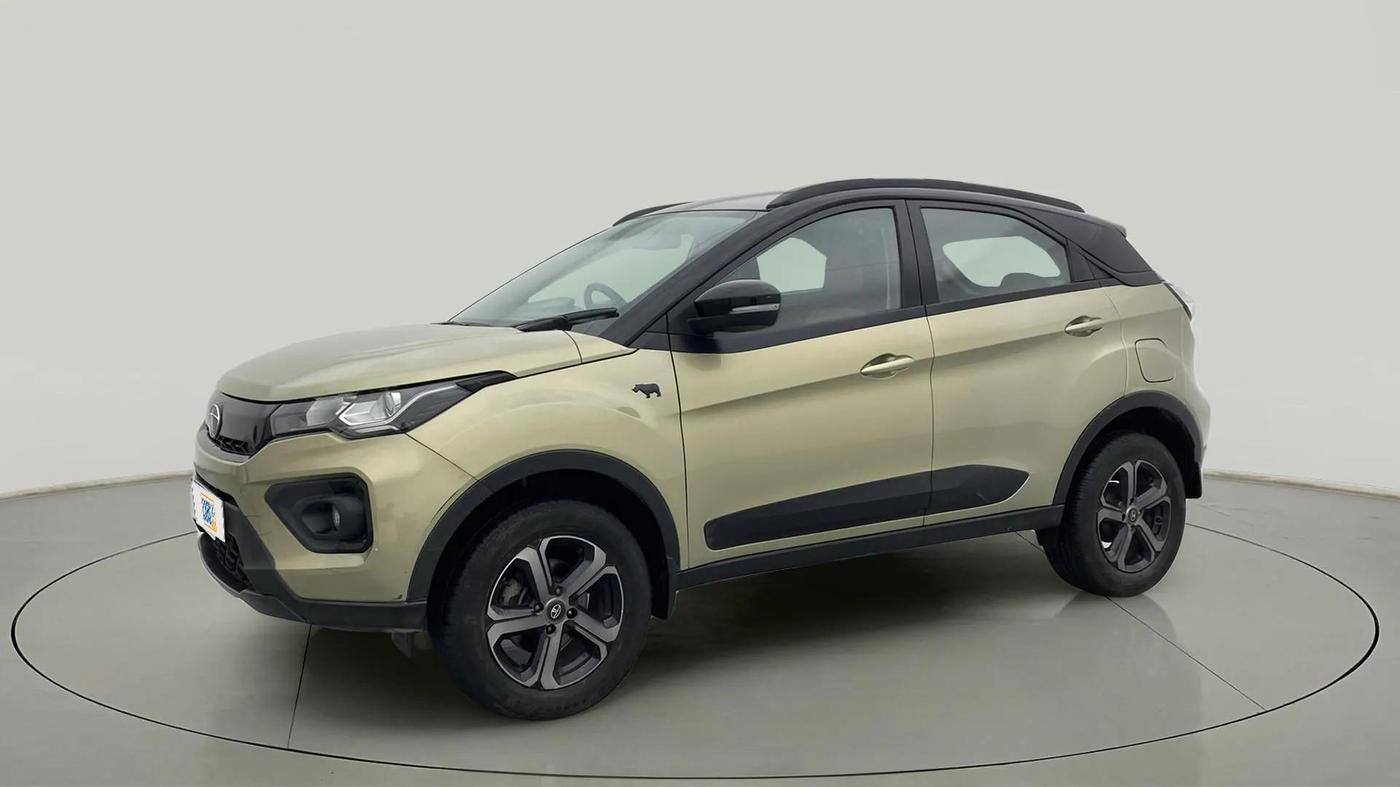 2022 Tata NEXON XZA PLUS (PREMIUM) KAZIRANGA PETROL, Petrol, Automatic, 24,250 km, Left Front Diagonal