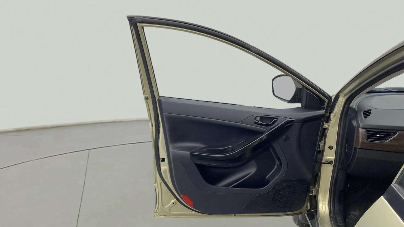 2022 Tata NEXON XZA PLUS (PREMIUM) KAZIRANGA PETROL, Petrol, Automatic, 24,250 km, LHS Front Door