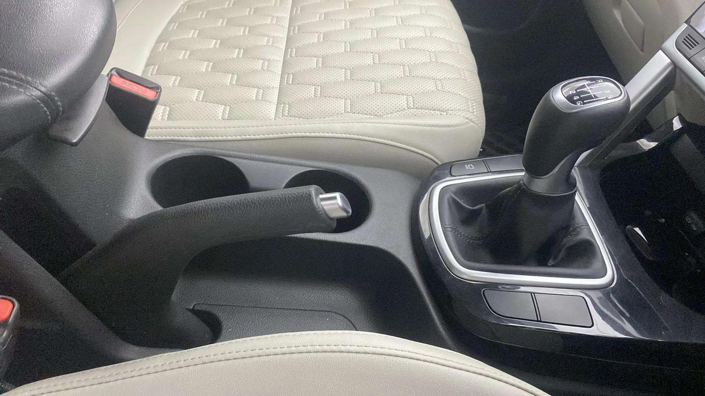 2021 KIA SELTOS HTX 1.5 PETROL, Petrol, Manual, 37,452 km, Gear Lever