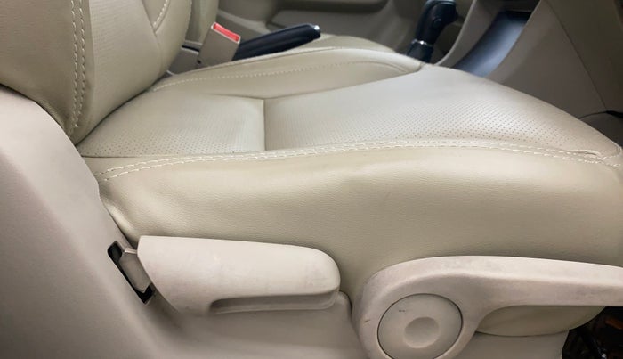 2018 Maruti Ciaz ZETA 1.4  AT PETROL, Petrol, Automatic, 65,357 km, Driver Side Adjustment Panel