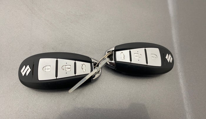 2018 Maruti Ciaz ZETA 1.4  AT PETROL, Petrol, Automatic, 65,357 km, Key Close Up