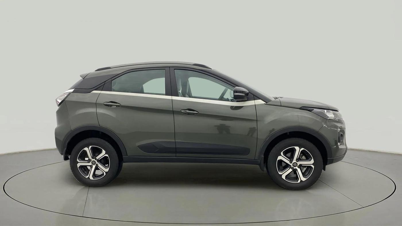 2021 Tata NEXON XZ PLUS PETROL, Petrol, Manual, 35,879 km, Right Side View