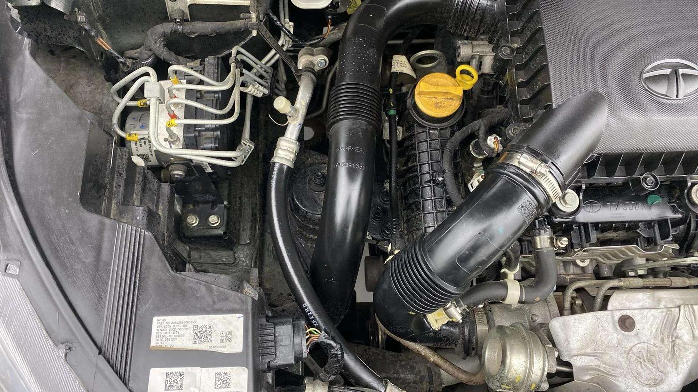 2021 Tata NEXON XZ PLUS PETROL, Petrol, Manual, 35,879 km, Engine View - Right