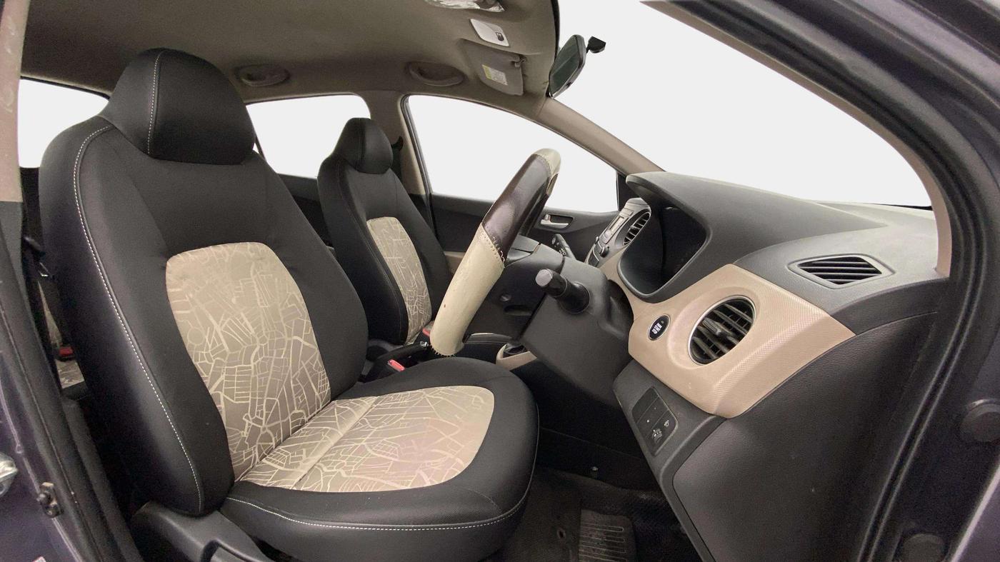 2016 Hyundai Grand i10 ASTA (O) AT 1.2 KAPPA VTVT, Petrol, Automatic, 43,972 km, Right Side Front Door Cabin