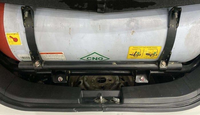 2015 Maruti Wagon R 1.0 LXI CNG, CNG, Manual, 92,961 km, Boot Inside