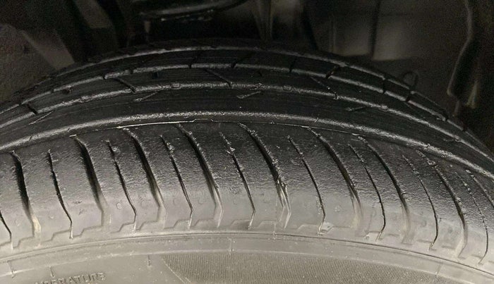 2022 Nissan MAGNITE XE, Petrol, Manual, 11,987 km, Right Front Tyre Tread