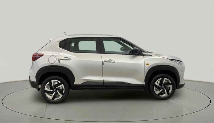 2022 Nissan MAGNITE XE, Petrol, Manual, 11,987 km, Right Side View