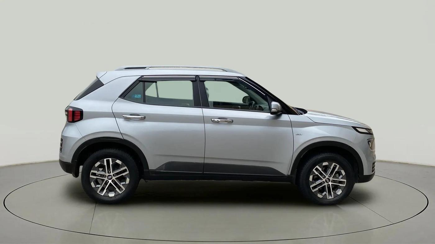 2023 Hyundai VENUE SX (O) 1.0 TURBO DCT, Petrol, Automatic, 47,541 km, Right Side View