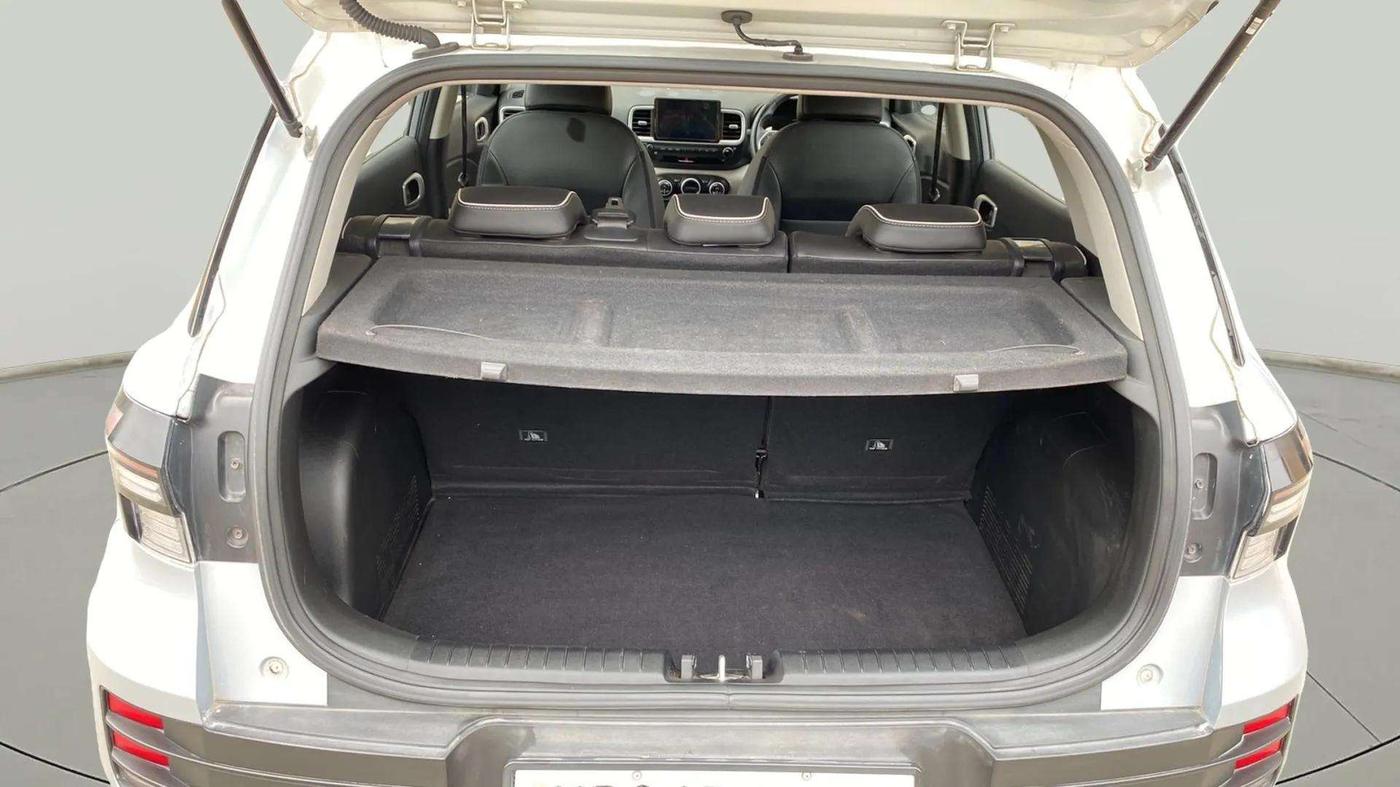 2023 Hyundai VENUE SX (O) 1.0 TURBO DCT, Petrol, Automatic, 47,541 km, Boot Inside