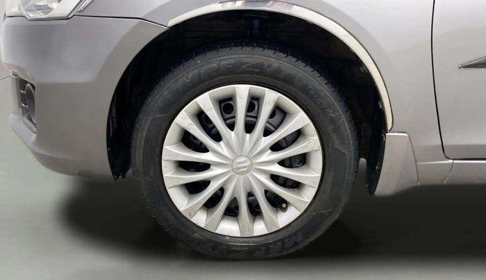 2015 Maruti Ciaz VXI+, Petrol, Manual, 99,434 km, Left Front Wheel