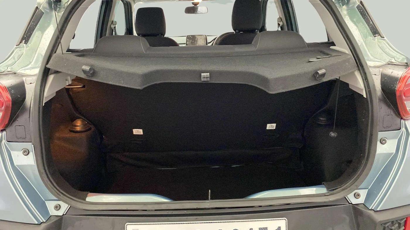 2023 Tata PUNCH ACCOMPLISHED AMT, Petrol, Automatic, 8,394 km, Boot Inside