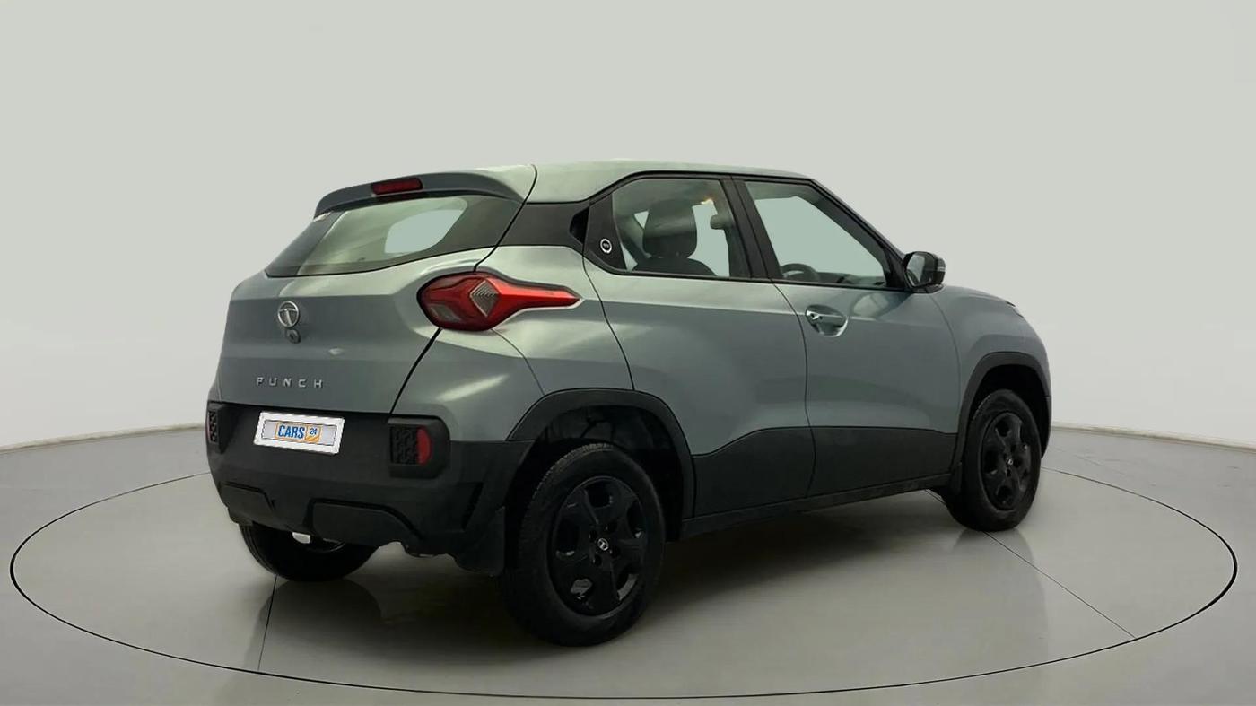 2023 Tata PUNCH ACCOMPLISHED AMT, Petrol, Automatic, 8,394 km, Right Back Diagonal